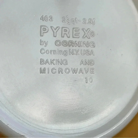 Vintage Pyrex 2 1/2 QT. Old Orchard Mixing Bowl #403 With Glass Lid - Picture 15 of 16